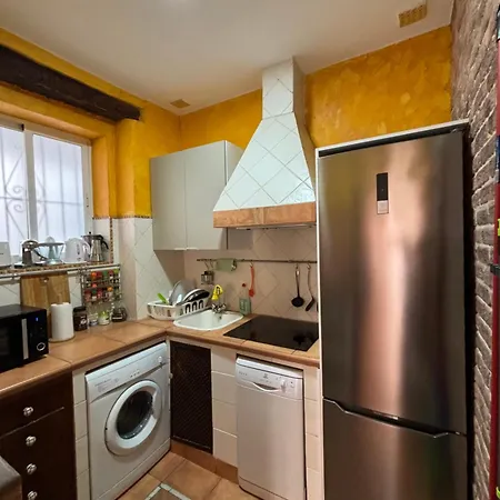 Precious And Original Center Appartement