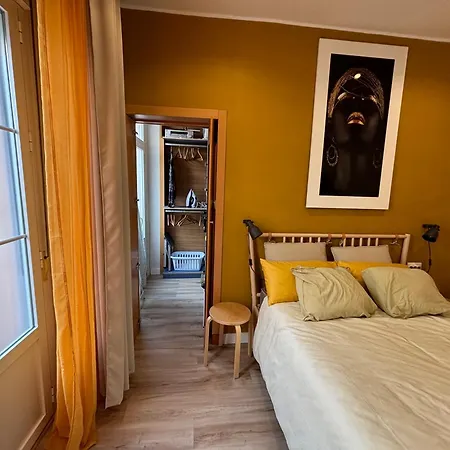 Precious And Original Center Appartement
